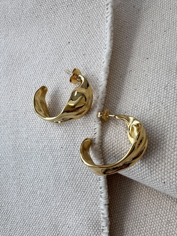 Blingbox Clink Hoop on Gold