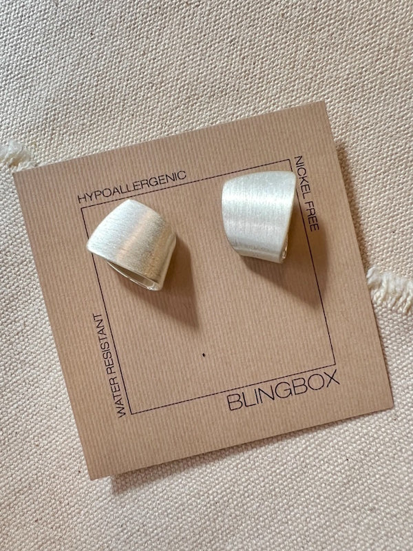 Blingbox Folds Earrings in Silver