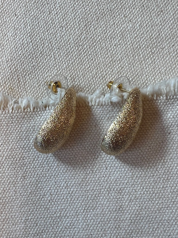 Blingbox The Linear Drop in Gold