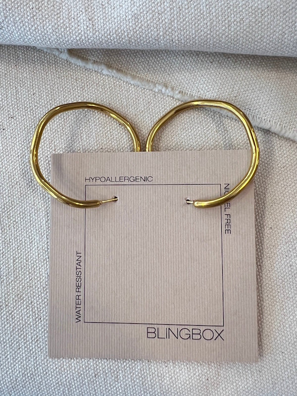 Abstract Hoops in Gold