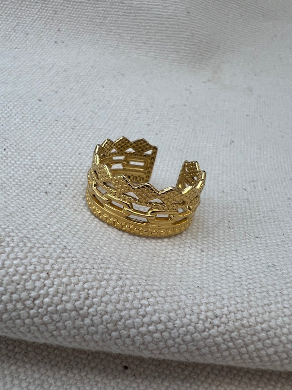 The Lace Ring
