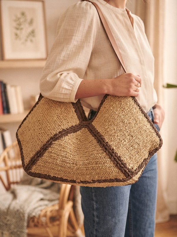 Islander Raffia Shopper in Tan
