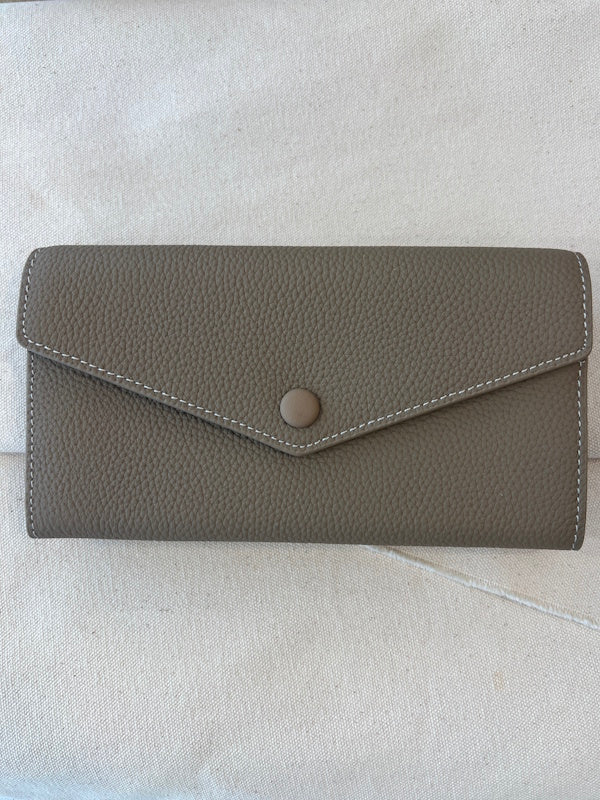 Fissa Purse in Cement
