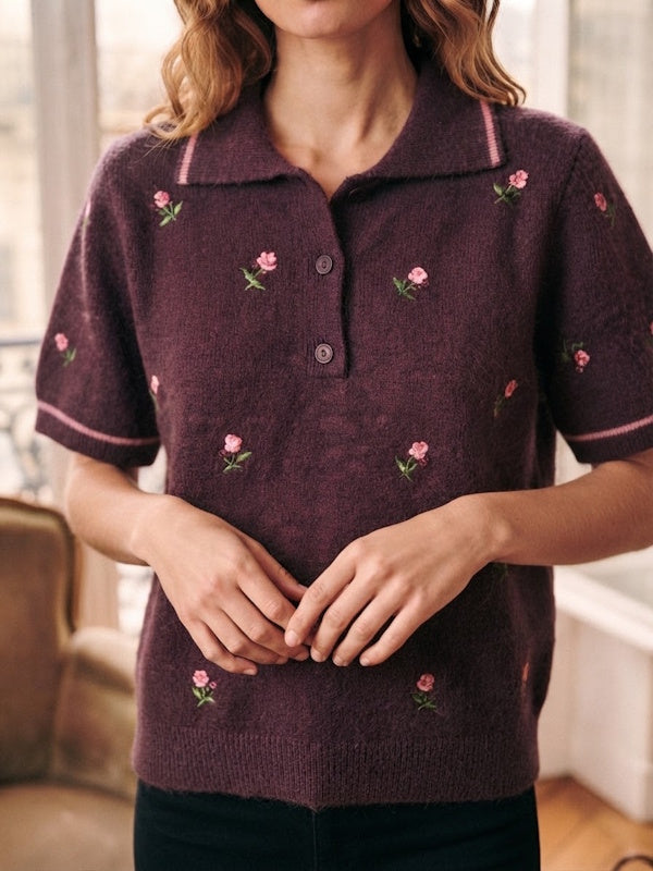 Petit Fleur Colar Knit in Wine