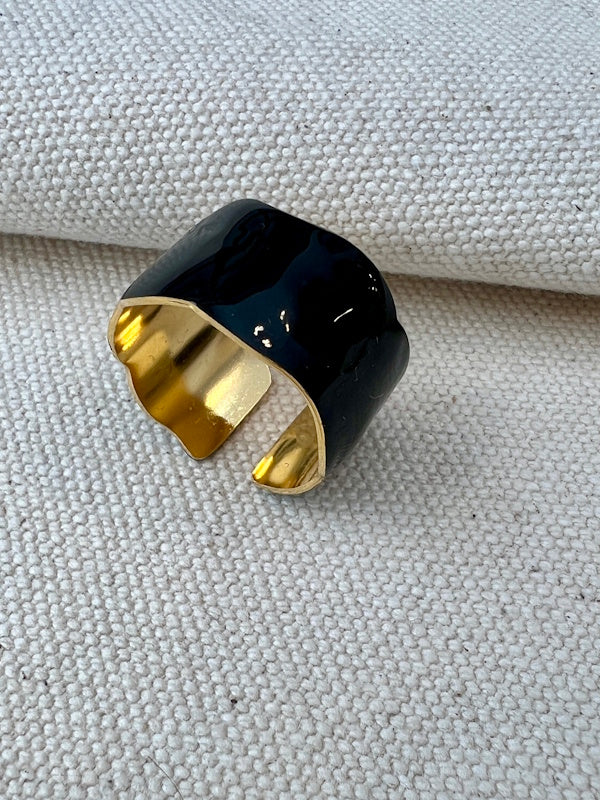 Blingbox The Cuff Ring in Black