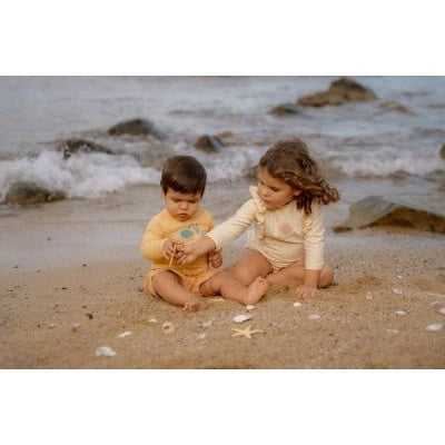 Little Dutch Μπλουζάκι μακρυμάνικο με προστασία UV Seashells Sunny Yellow