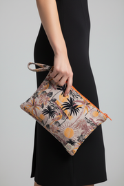 Bleecker & Love Fiji Bag Small 25x18cm - On Model