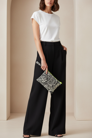 Nymfaio Pouch on Model