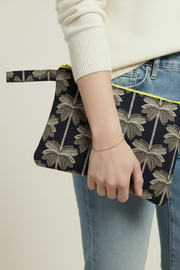 Oasis Pouch on Model